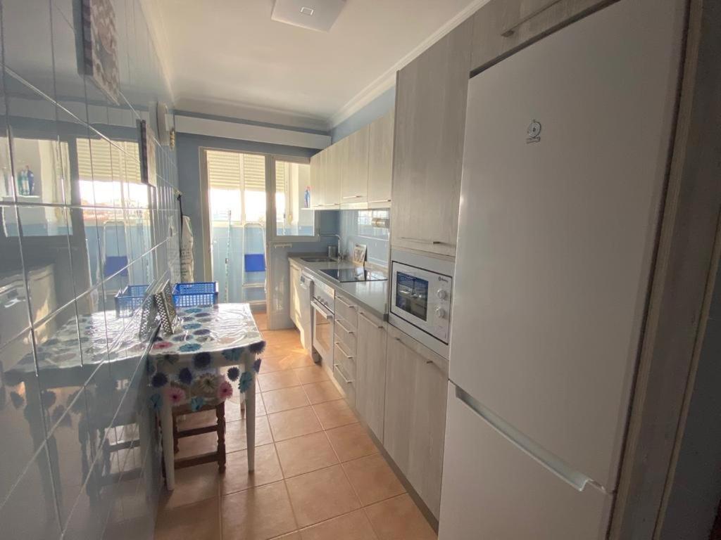 Piso Exclusivo En Primera Linea De Playa Apartment Torre Del Mar Exterior photo